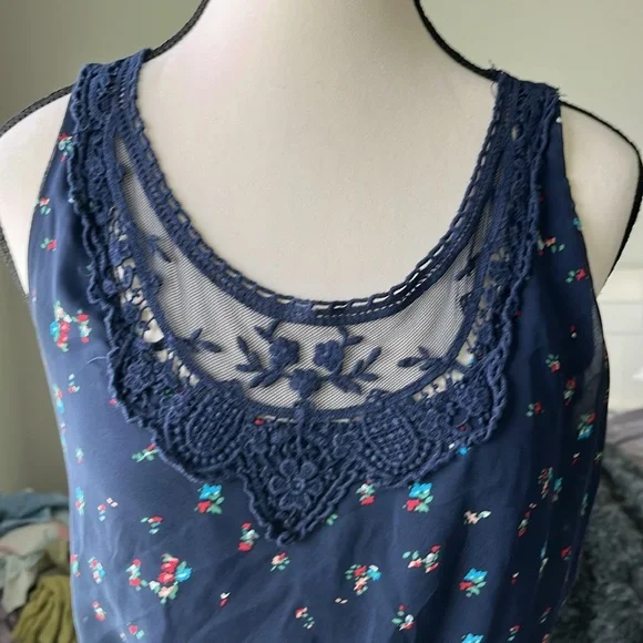 Ultra Pink Floral Sleeveless Dress 💖 - Picture 2 of 10